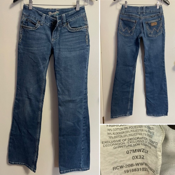 Wrangler Denim - Women’s 0 x 32 Wrangler Jeans